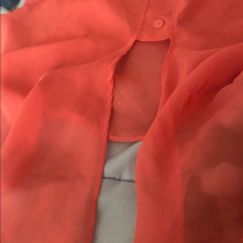 Tank - Picture 2 of 4